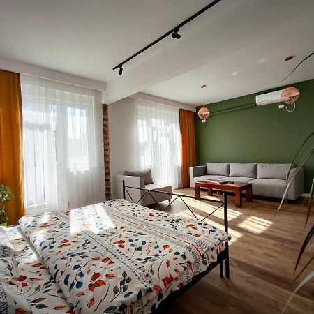 Urban Cozy Retreat Pristina Exterior foto
